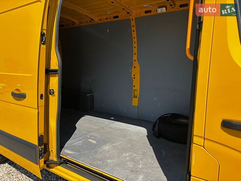 Микроавтобус грузовой (до 3,5т) Renault Master 2021 в Львове