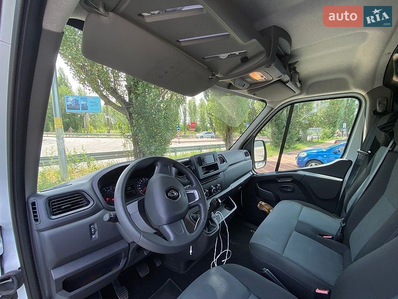 Вантажний фургон Renault Master 2023 в Броварах