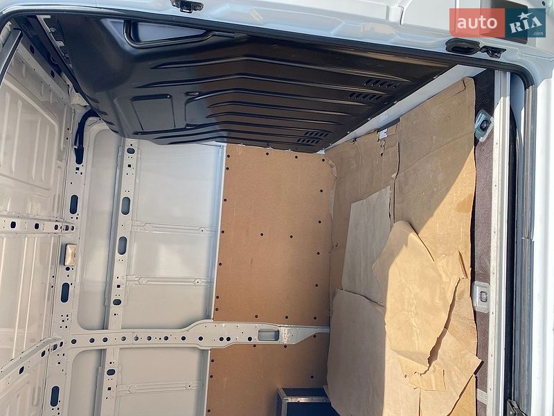 Вантажний фургон Renault Master 2023 в Броварах