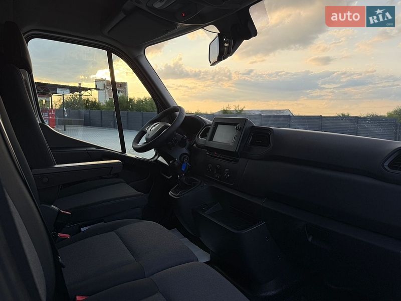 Вантажний фургон Renault Master 2023 в Дубні фото 51 Вантажний фургон Renault Master 2023 в Дубні