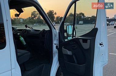 Грузовой фургон Renault Master 2015 в Киеве фото 10 Грузовой фургон Renault Master 2015 в Киеве