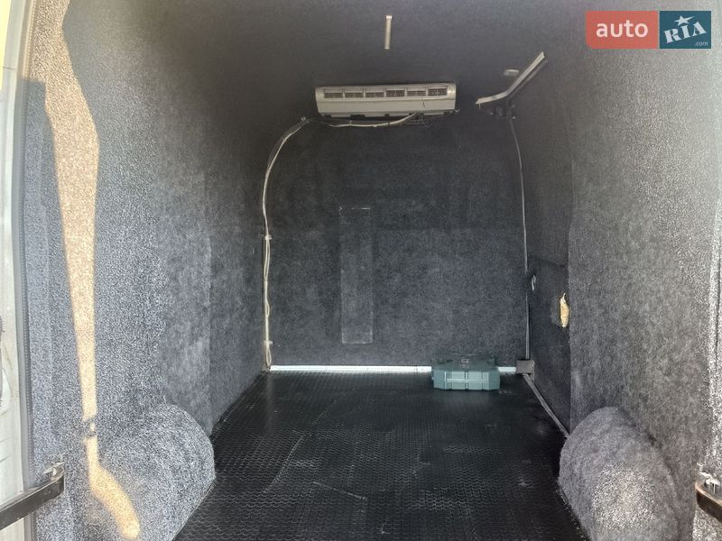 Вантажний фургон Renault Master 2013 в Броварах