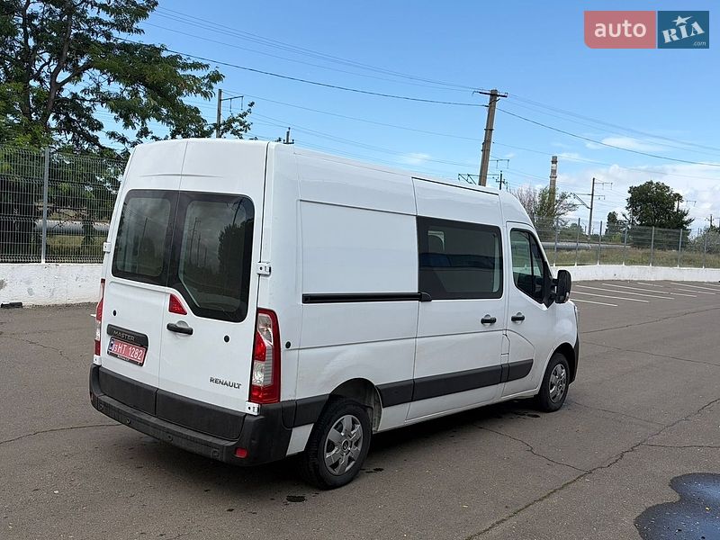 Вантажний фургон Renault Master 2022 в Білгороді-Дністровському