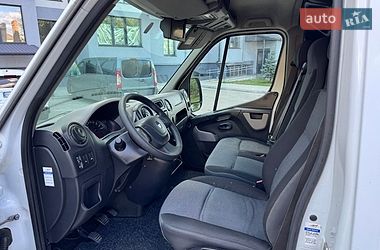 Грузовой фургон Renault Master 2016 в Дубно
