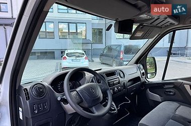 Грузовой фургон Renault Master 2016 в Дубно