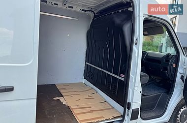 Грузовой фургон Renault Master 2016 в Дубно
