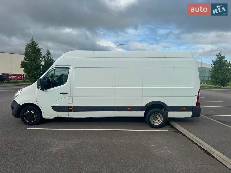 Грузовой фургон Renault Master 2012 в Днепре