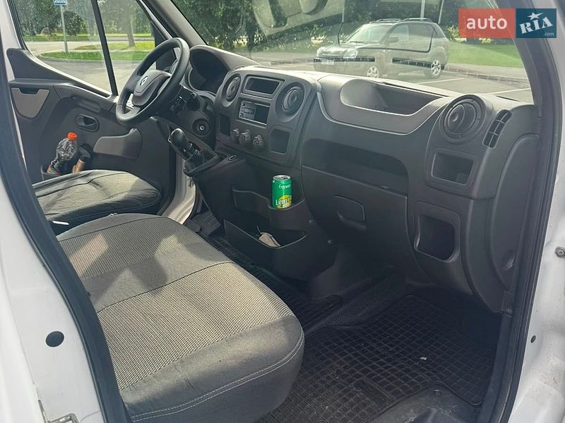 Грузовой фургон Renault Master 2012 в Днепре
