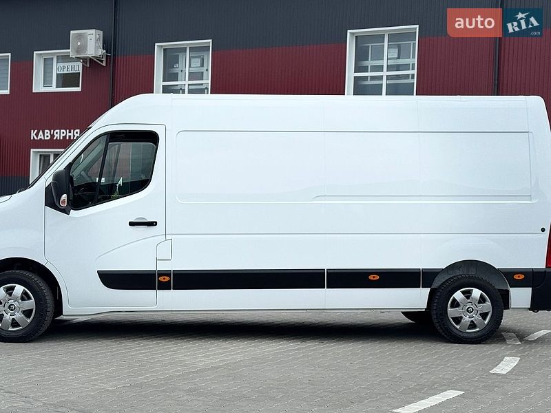 Вантажний фургон Renault Master 2023 в Дубні