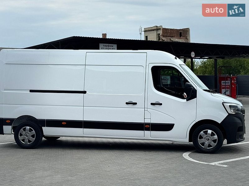 Вантажний фургон Renault Master 2023 в Дубні