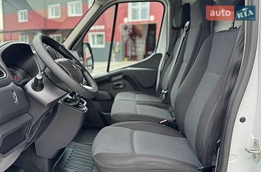 Вантажний фургон Renault Master 2023 в Дубні