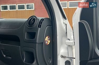 Грузовой фургон Renault Master 2019 в Млинове фото 29 Грузовой фургон Renault Master 2019 в Млинове