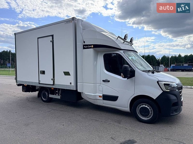 Грузовой фургон Renault Master 2023 в Киеве