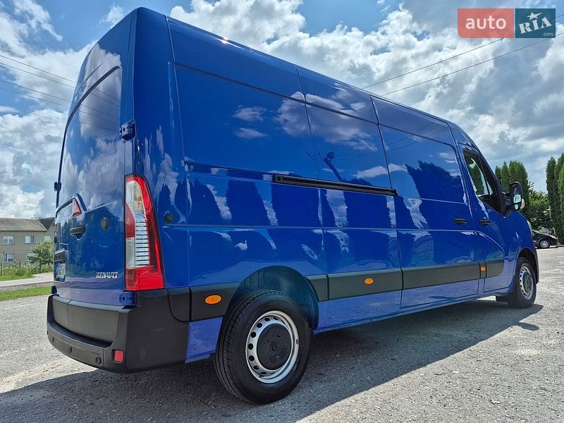Вантажний фургон Renault Master 2022 в Дубні