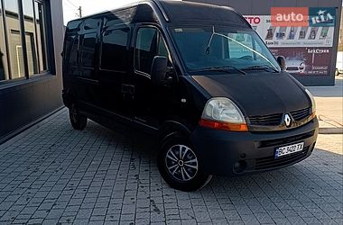 Грузовой фургон Renault Master 2008 в Львове