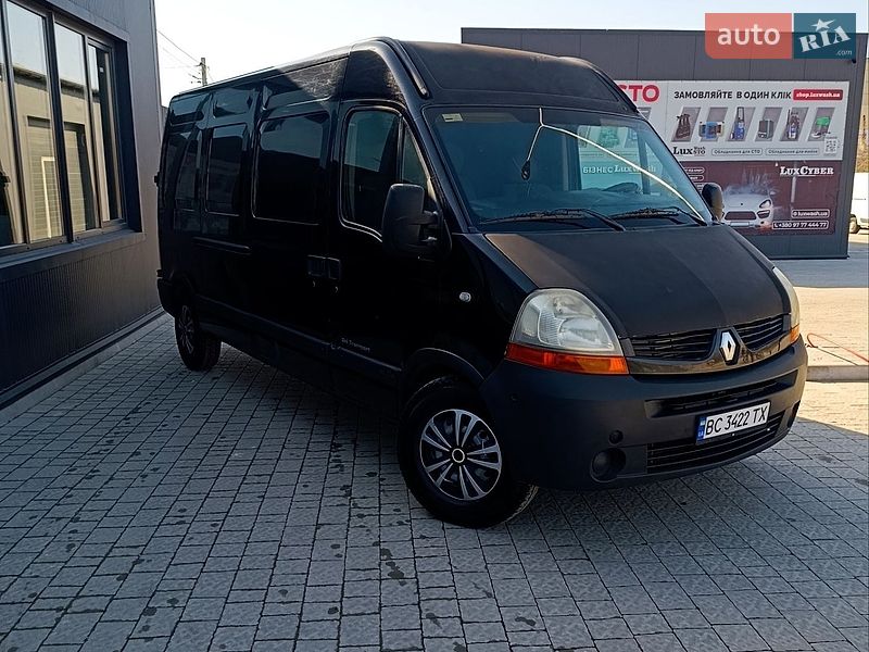 Грузовой фургон Renault Master 2008 в Львове