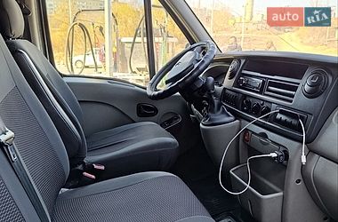 Грузовой фургон Renault Master 2008 в Львове