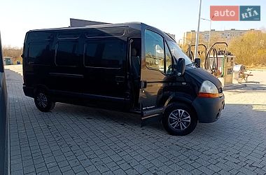 Грузовой фургон Renault Master 2008 в Львове