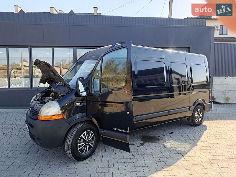 Грузовой фургон Renault Master 2008 в Львове