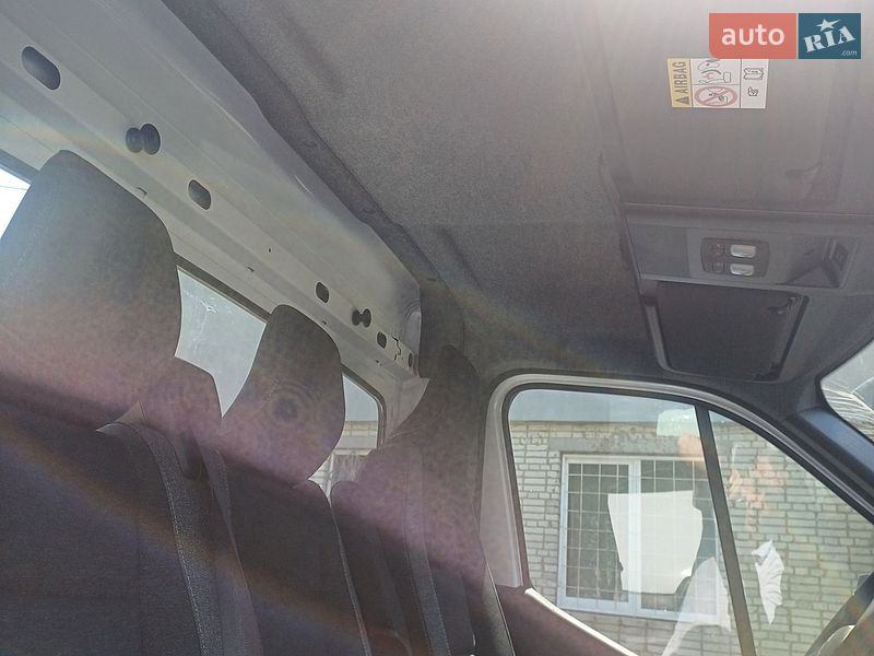 Тентований Renault Master 2026 в Мостиській