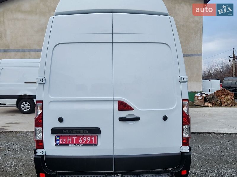 Грузовой фургон Renault Master 2018 в Дубно