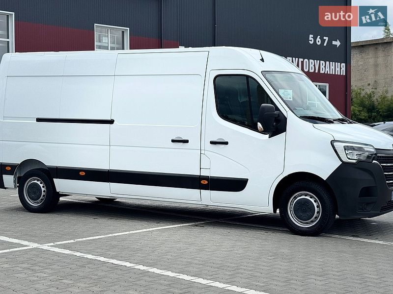 Грузовой фургон Renault Master 2023 в Дубно