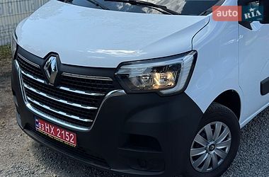 Грузовой фургон Renault Master 2022 в Умани
