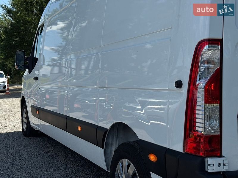Грузовой фургон Renault Master 2022 в Умани