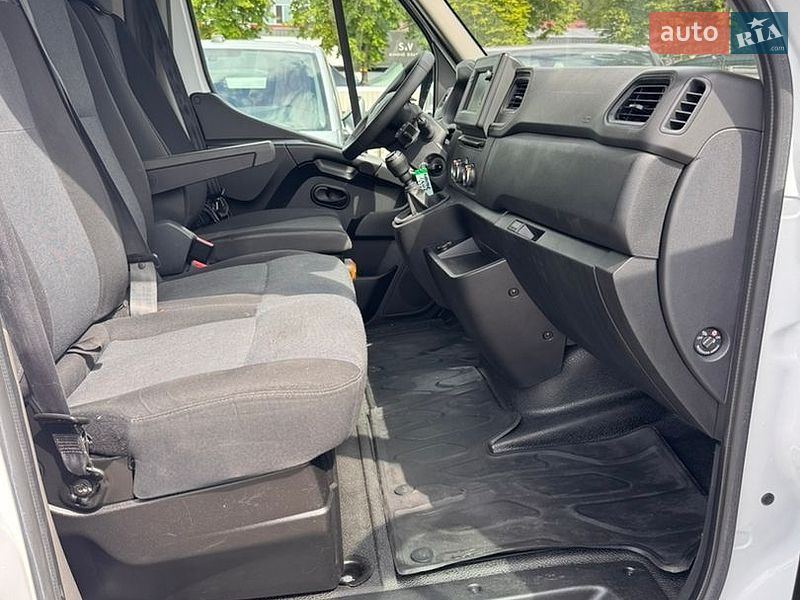 Грузовой фургон Renault Master 2022 в Киеве фото 18 Грузовой фургон Renault Master 2022 в Киеве