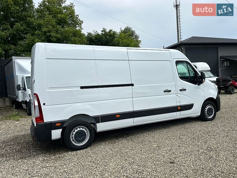 Вантажний фургон Renault Master 2024 в Хусті