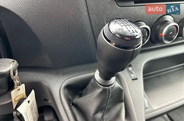 Грузовой фургон Renault Master 2024 в Хусте фото 44 Грузовой фургон Renault Master 2024 в Хусте