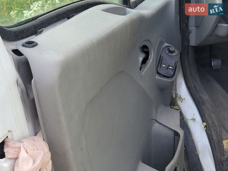 Грузовой фургон Renault Master 2007 в Киеве