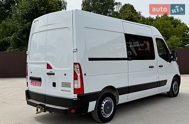 Вантажопасажирський фургон Renault Master 2016 в Млиніві
