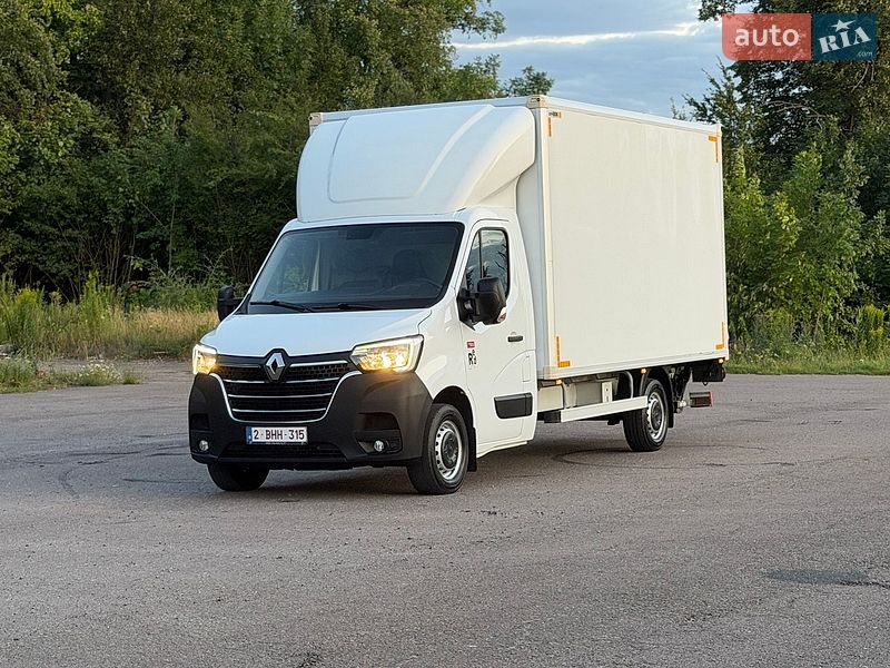 Renault Master 2021