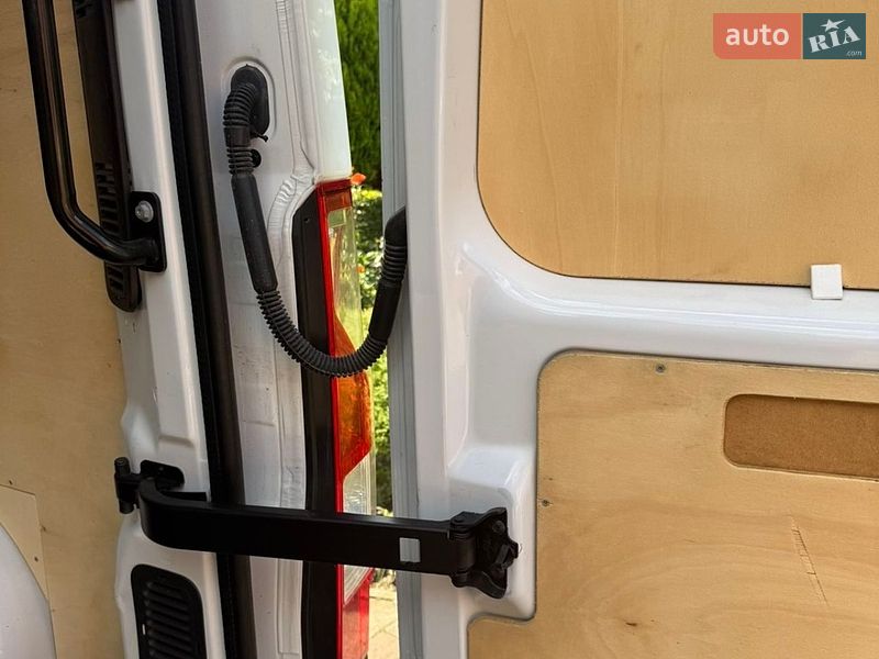 Вантажний фургон Renault Master 2022 в Умані фото 11 Вантажний фургон Renault Master 2022 в Умані