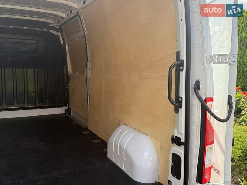 Вантажний фургон Renault Master 2022 в Умані фото 14 Вантажний фургон Renault Master 2022 в Умані