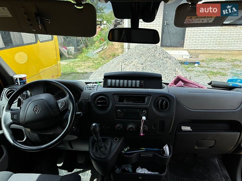 Мінівен Renault Master 2016 в Вінниці