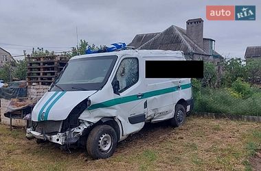 Грузопассажирский фургон Renault Master 2013 в Николаеве