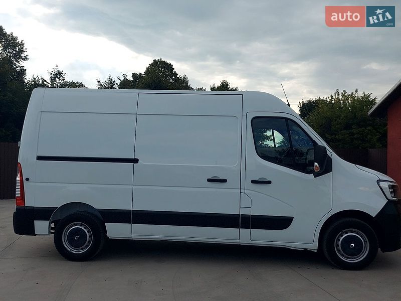 Вантажний фургон Renault Master 2021 в Млиніві