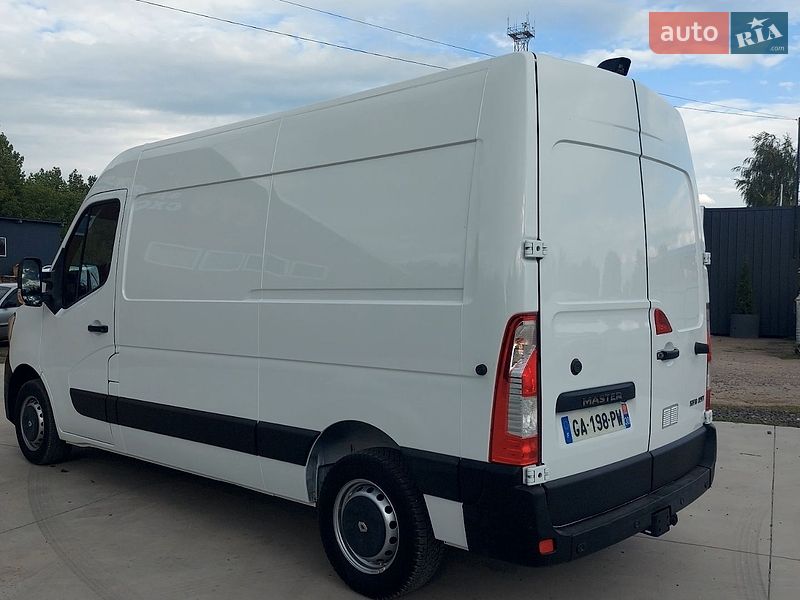 Вантажний фургон Renault Master 2021 в Млиніві