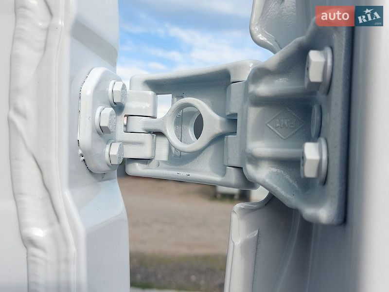Вантажний фургон Renault Master 2021 в Млиніві