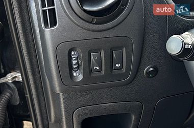 Вантажний фургон Renault Master 2016 в Львові