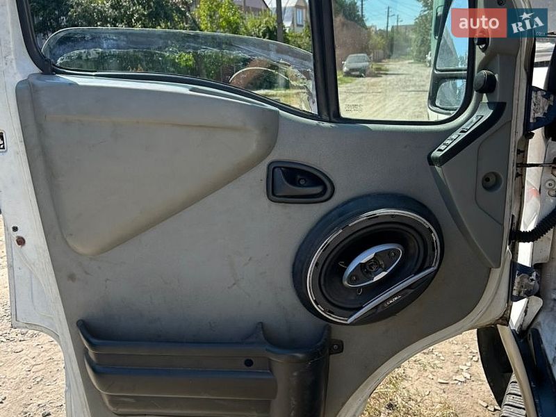 Вантажопасажирський фургон Renault Master 2002 в Фастові фото 9 Вантажопасажирський фургон Renault Master 2002 в Фастові