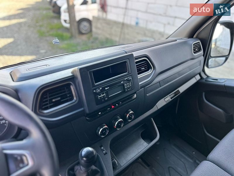 Грузовой фургон Renault Master 2023 в Хусте фото 31 Грузовой фургон Renault Master 2023 в Хусте