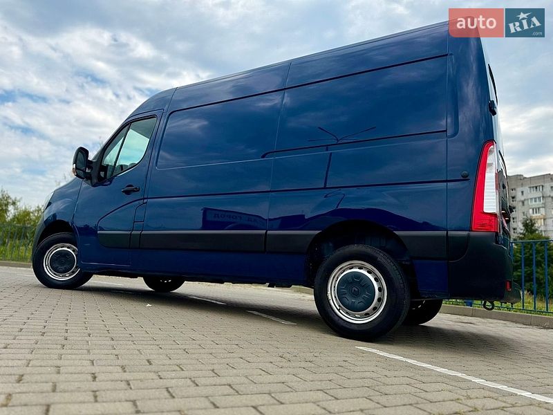 Вантажний фургон Renault Master 2021 в Трускавці