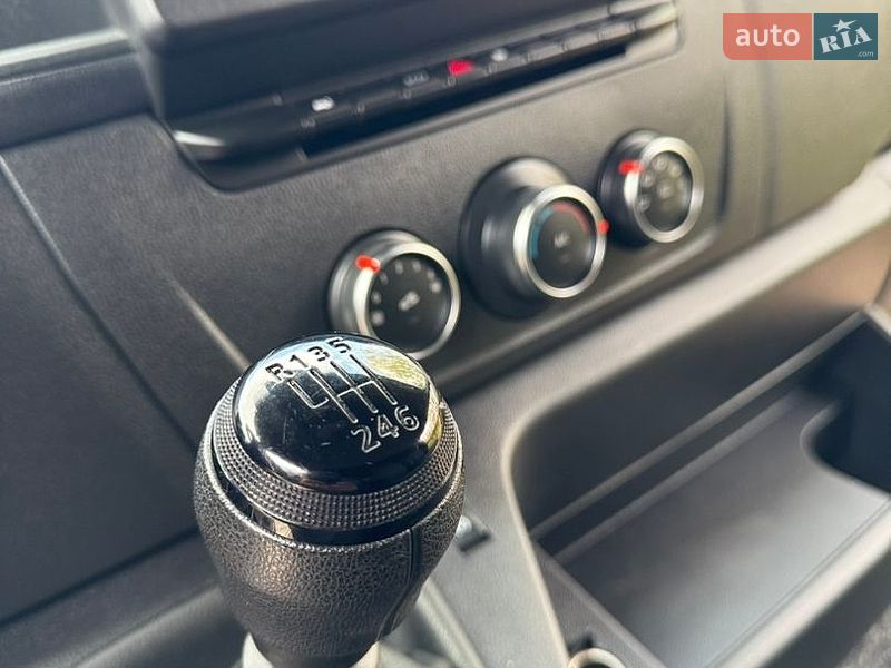 Вантажний фургон Renault Master 2021 в Трускавці