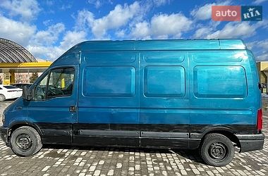 Вантажний фургон Renault Master 2000 в Сарнах