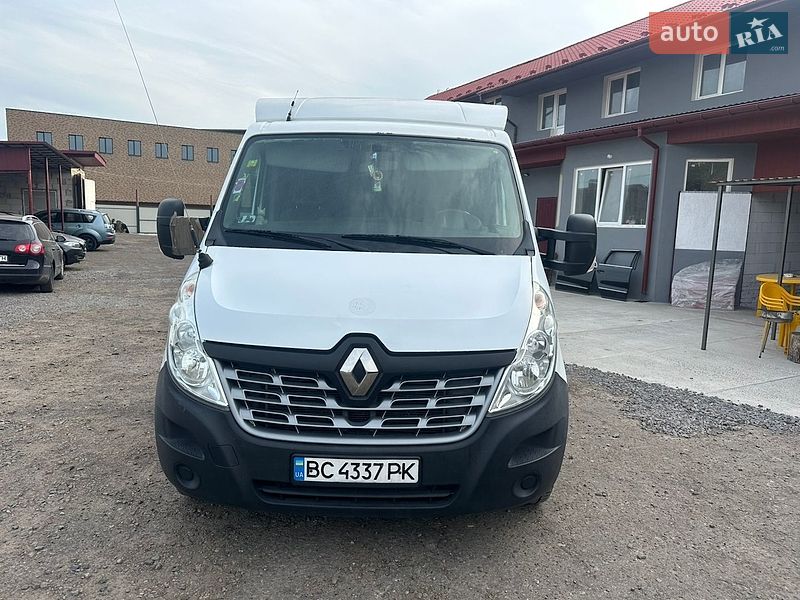 Автовоз Renault Master 2018 в Сокалі