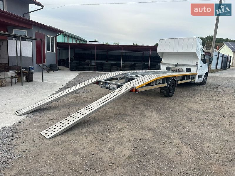 Автовоз Renault Master 2018 в Сокалі