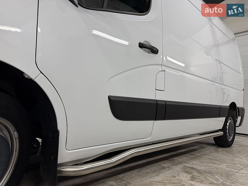 Микроавтобус грузовой (до 3,5т) Renault Master 2022 в Полтаве
